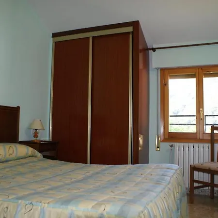 Pinarillos 2* Sarvisé