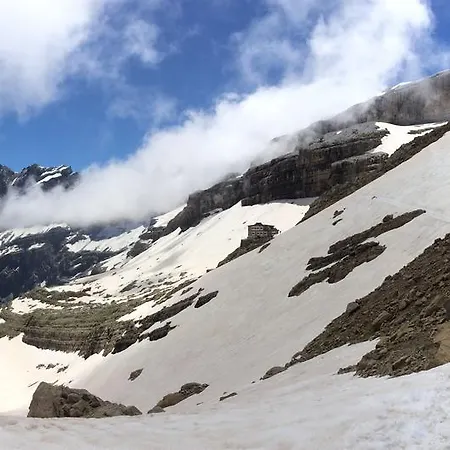 Pinarillos 2* Sarvisé