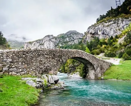 Pinarillos Πανσιόν Sarvisé