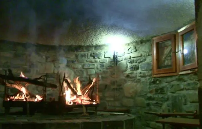 Πανσιόν Pinarillos 2*