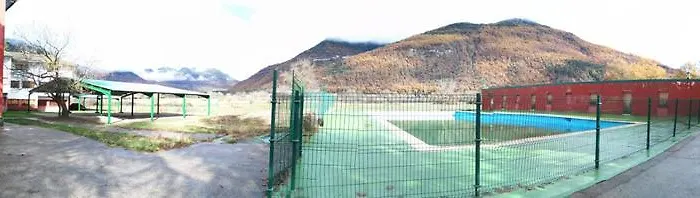 Pinarillos Πανσιόν 2*