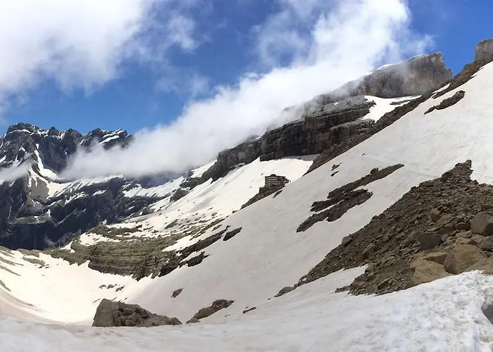 Pinarillos 2* Sarvisé